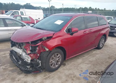 2024 Toyota Sienna Xle from USA, damaged, VIN 5TDYRKECXRS180024